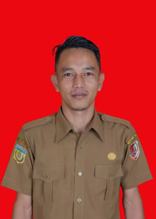 Isak Eris, S.Pd